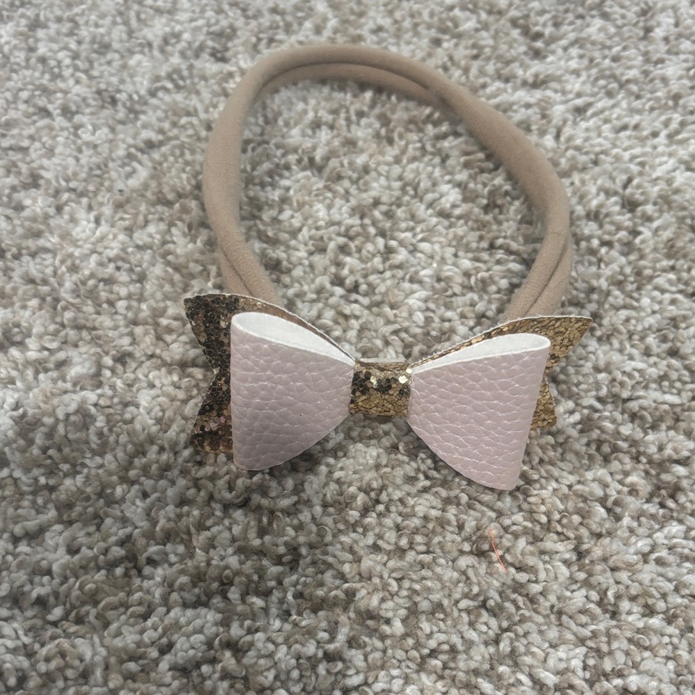 🟢10/$10 - Gold and Pink Bow Headband